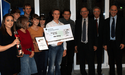Leos gewinnen 2.000€ bei Preisverleihung der Hieber Stiftung