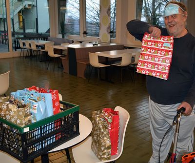 Weihnachtsgeschenke für Heimbewohner